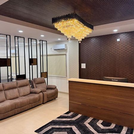 Hotel Apex Inn Hyderabad Airport Eksteriør bilde