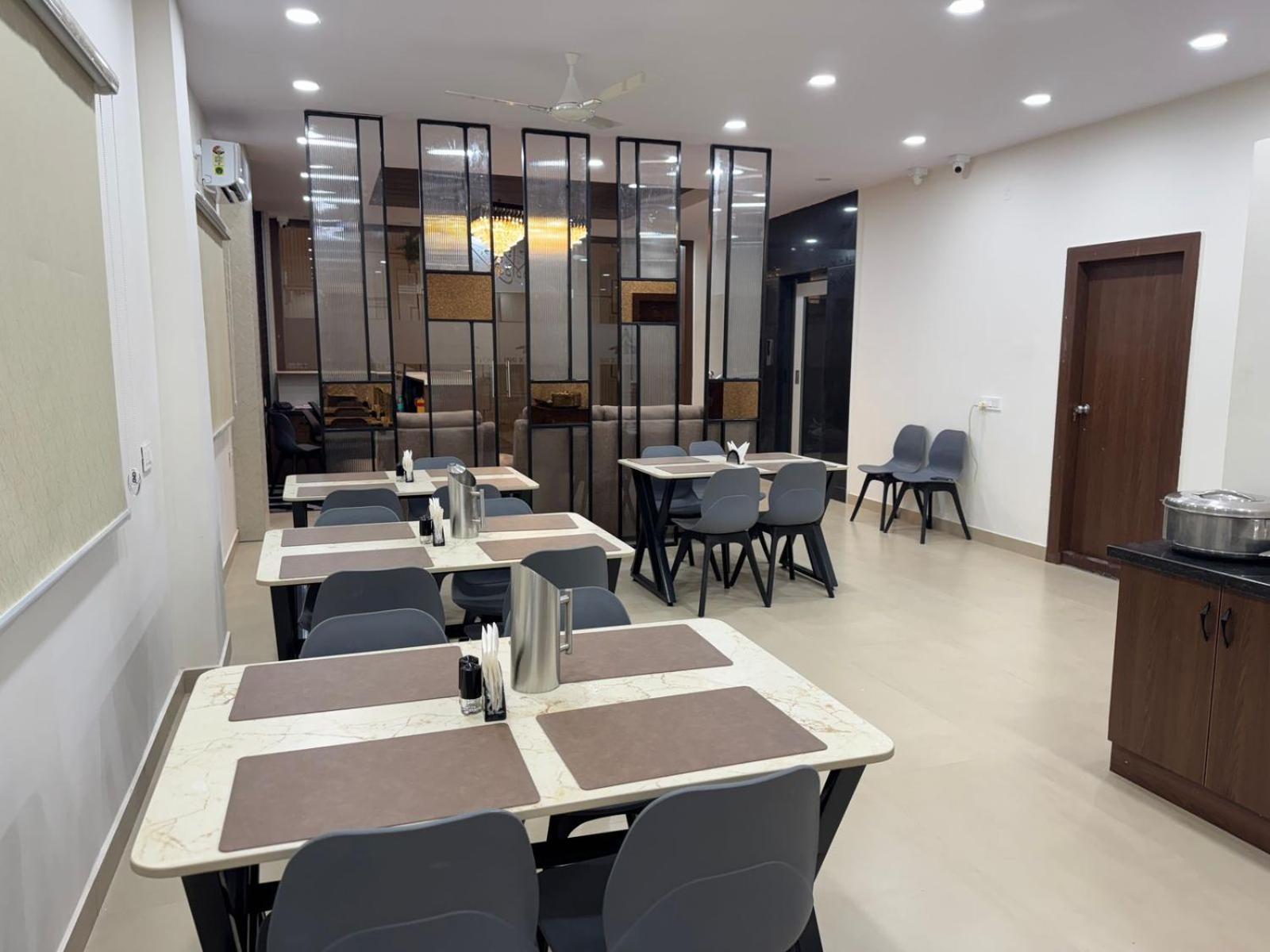 Hotel Apex Inn Hyderabad Airport Eksteriør bilde